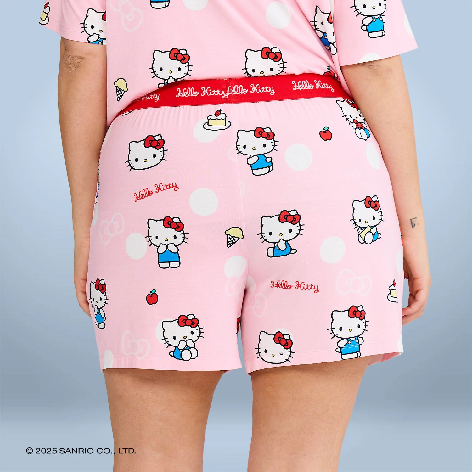 1011-hello-kitty-polka-dot-7.webp Hello Kitty Polka Dot