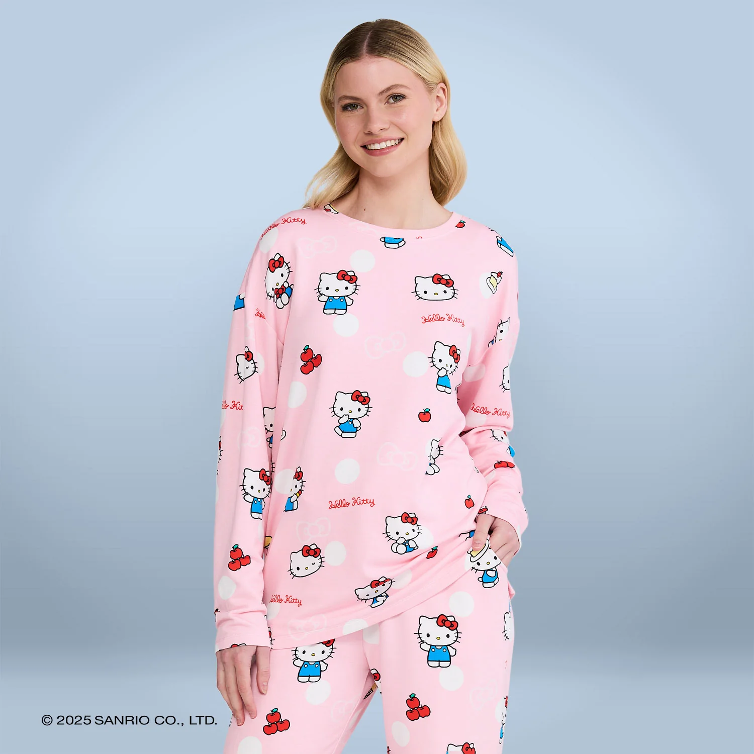1025-hello-kitty-polka-dot-3.webp Hello Kitty Polka Dot