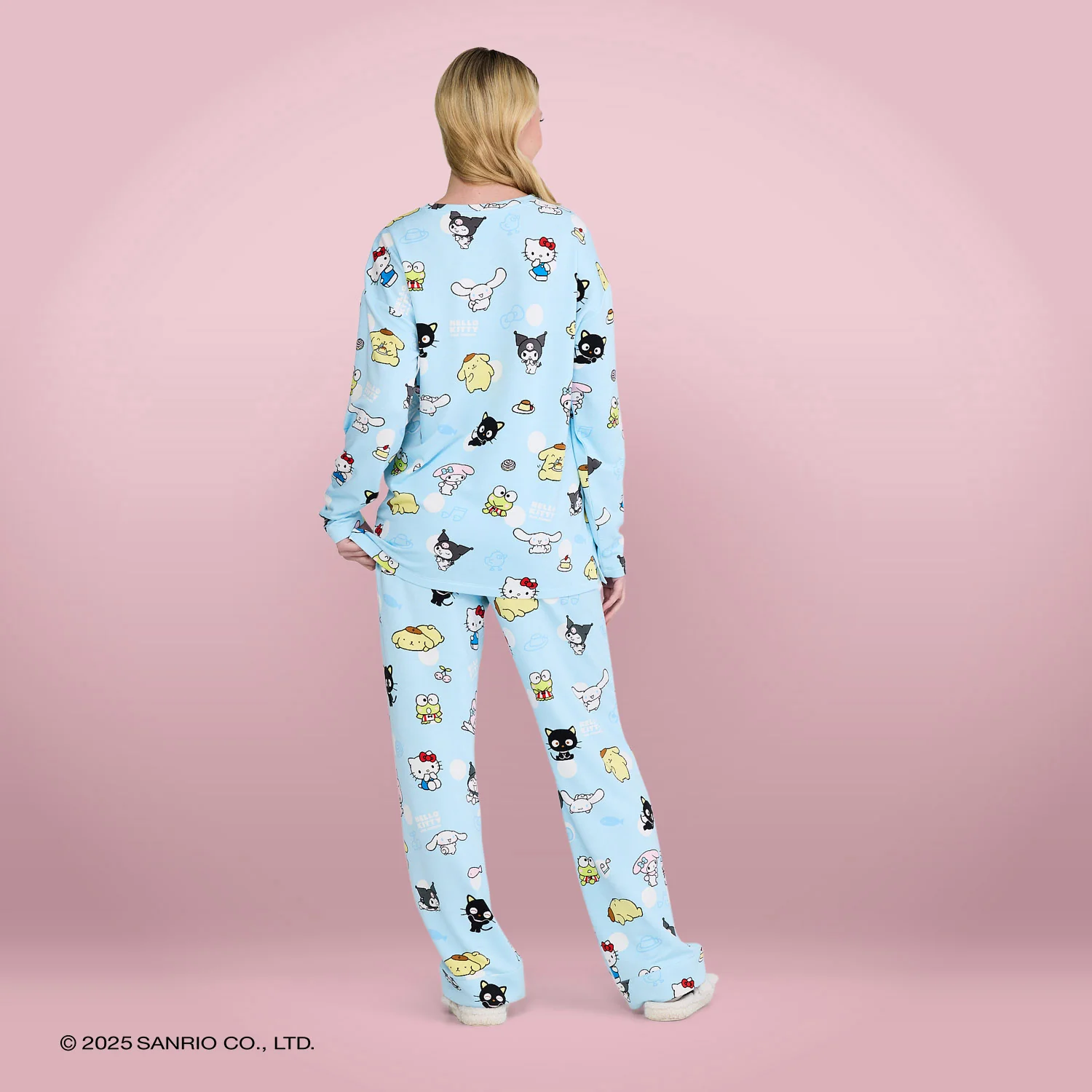 1075-hello-kitty-friends-6.webp Hello Kitty & Friends