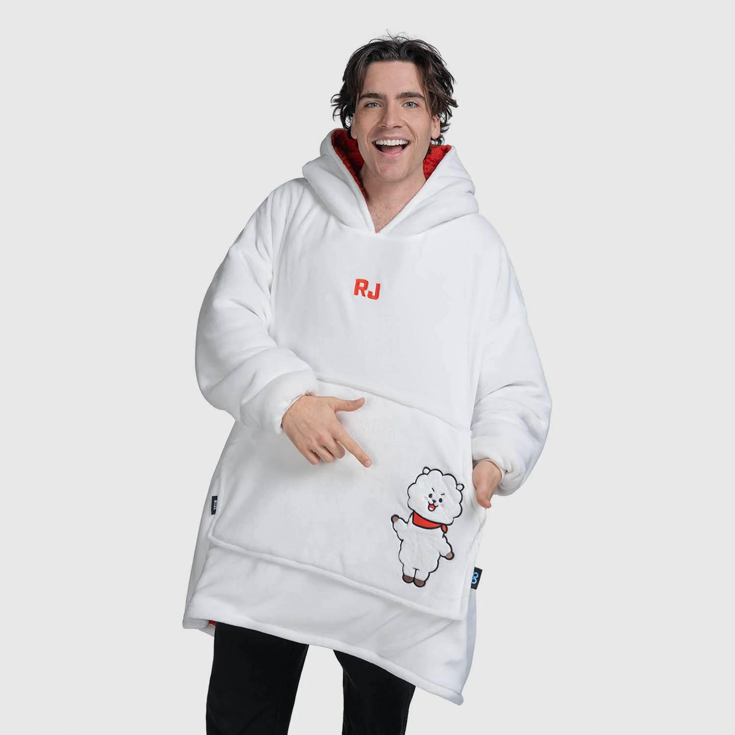 1121-bt21-rj-3.webp BT21 RJ