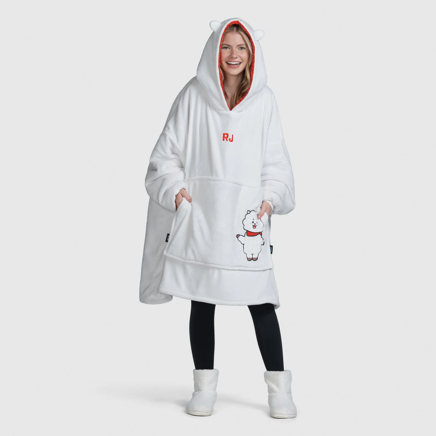 1121-bt21-rj-8.webp BT21 RJ