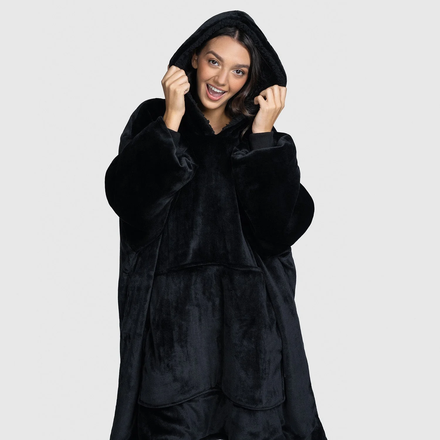 1177-all-black-3.webp All Black