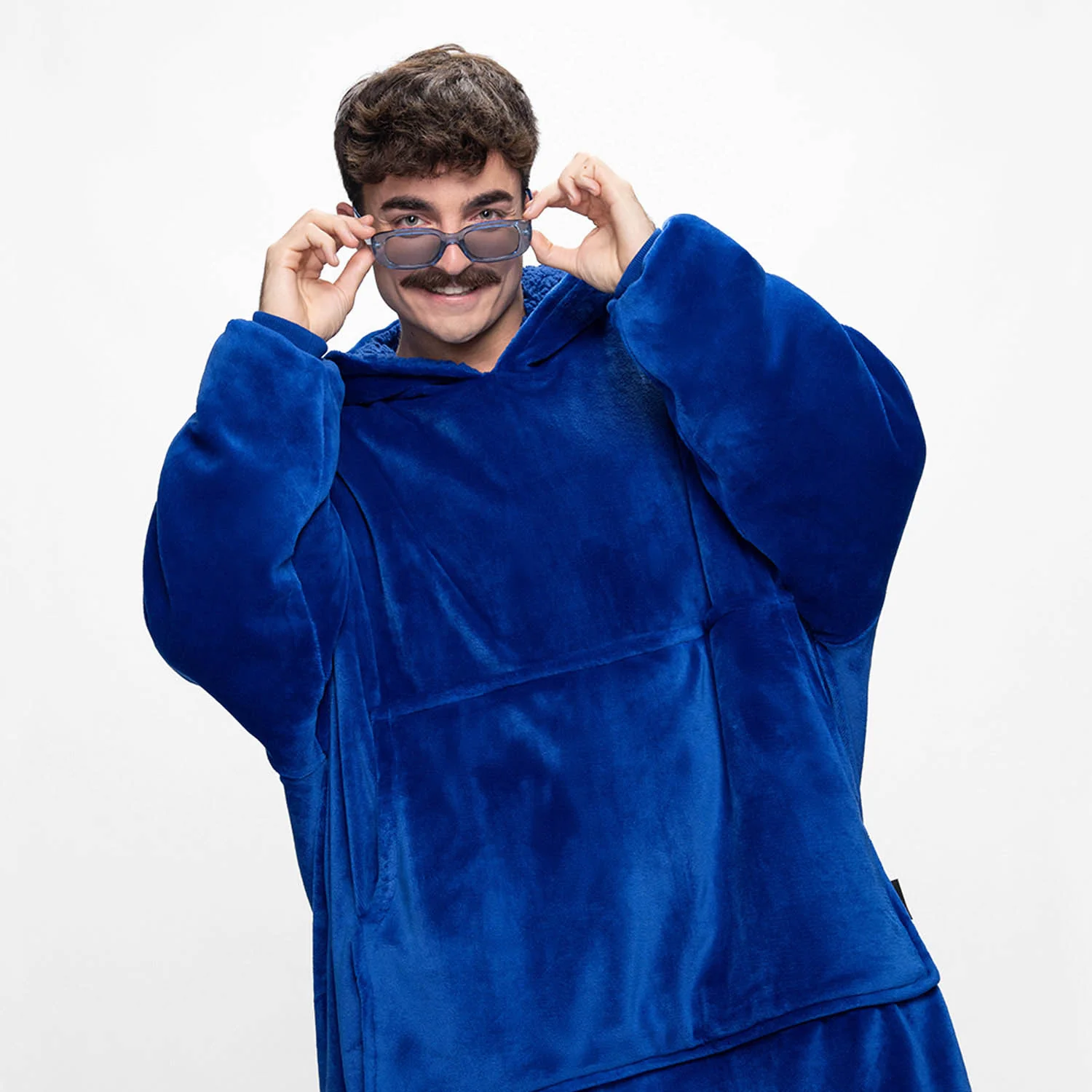 1228-dark-blue-11.webp Dark Blue