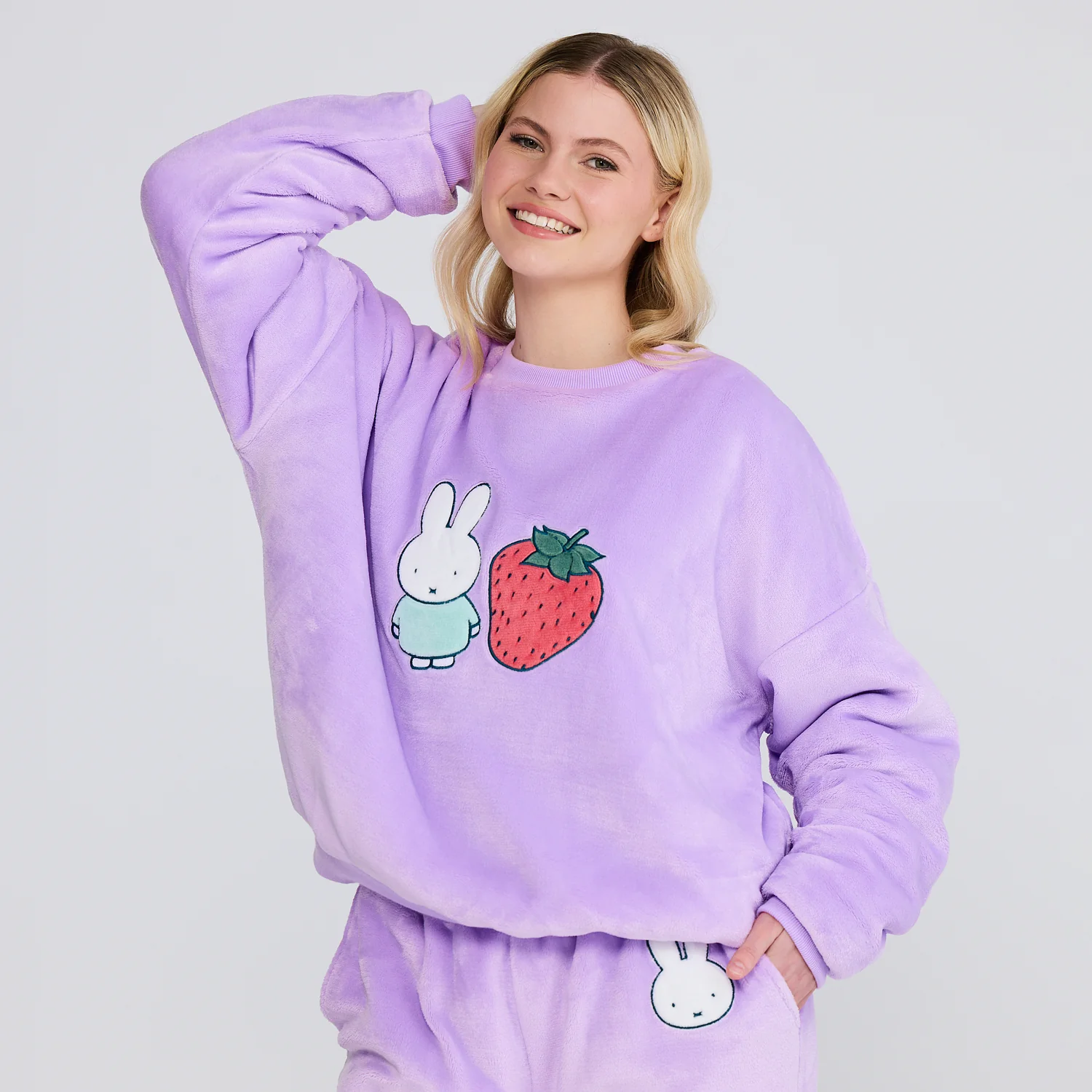 1293-miffy-fruit-2.webp Miffy Fruit