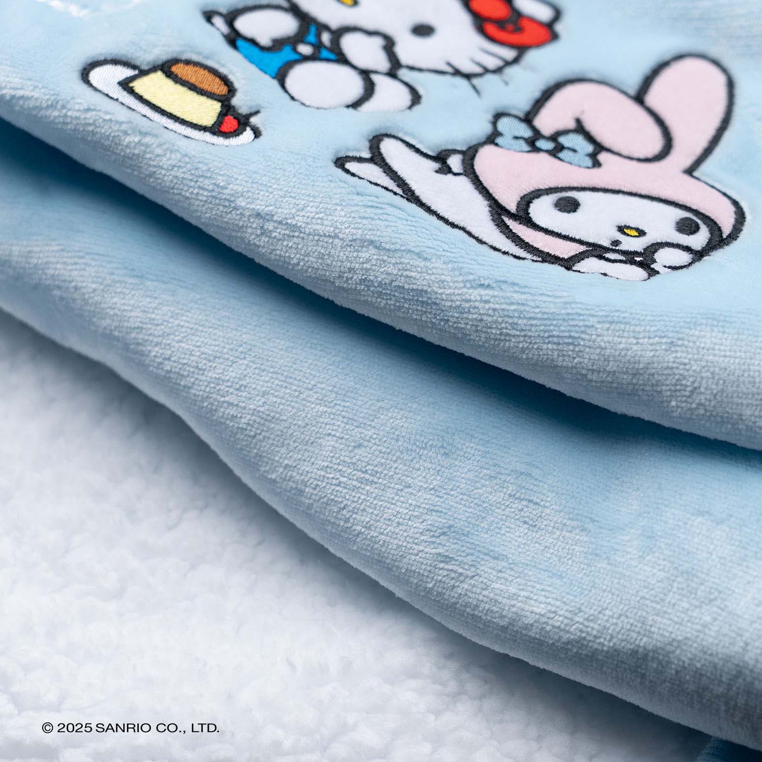 1350-hello-kitty-friends-6.jpg Hello Kitty & Friends