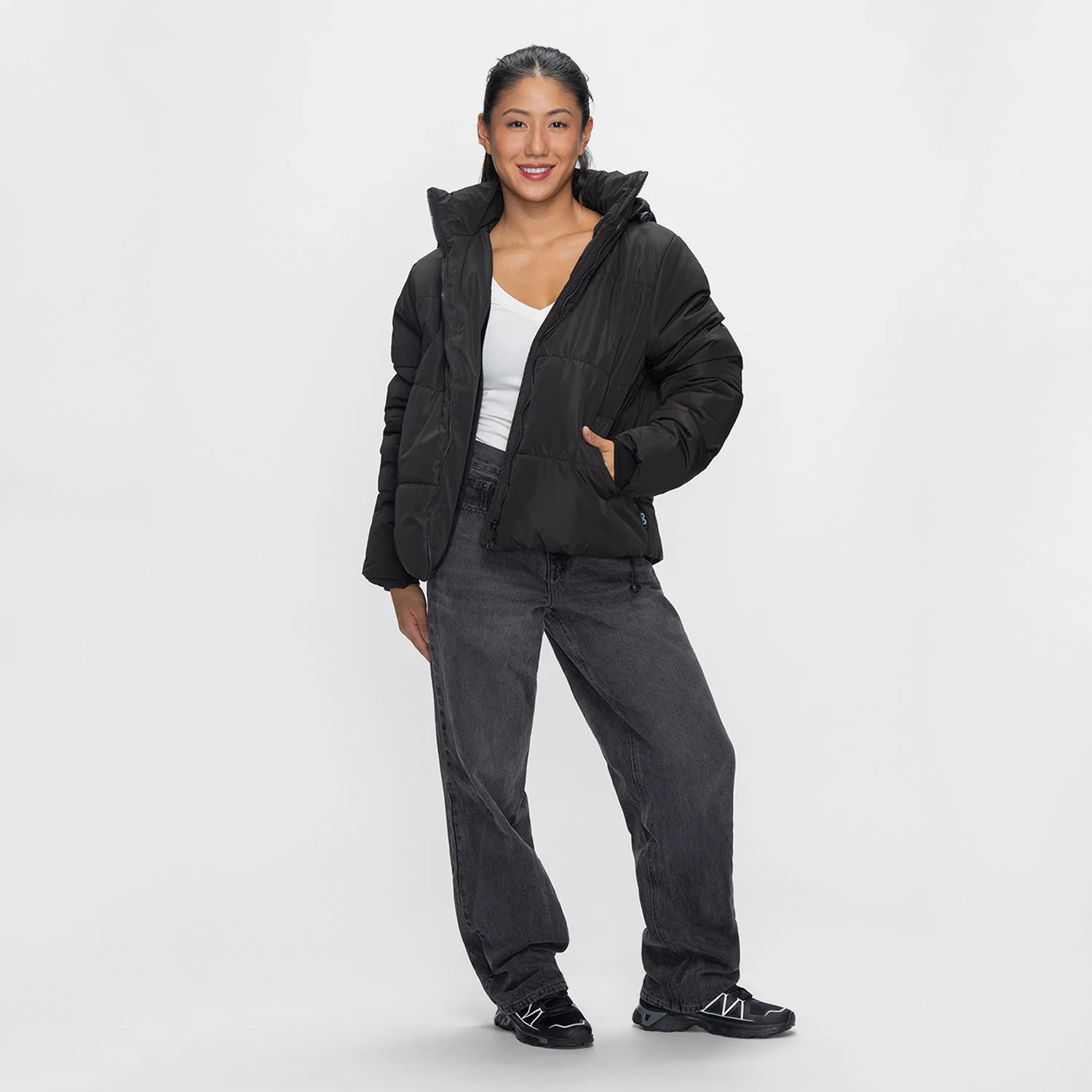1444-black-black-6.webp Black / Black