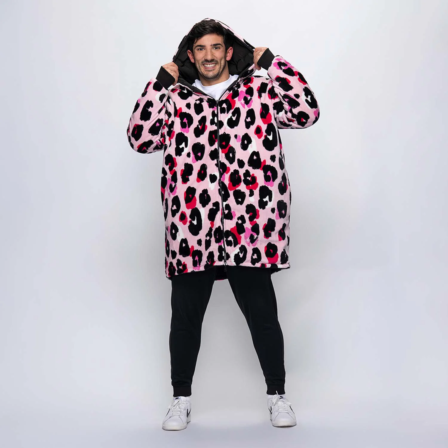 1521-black-pink-leopard-print-7.webp Black/Pink Leopard Print