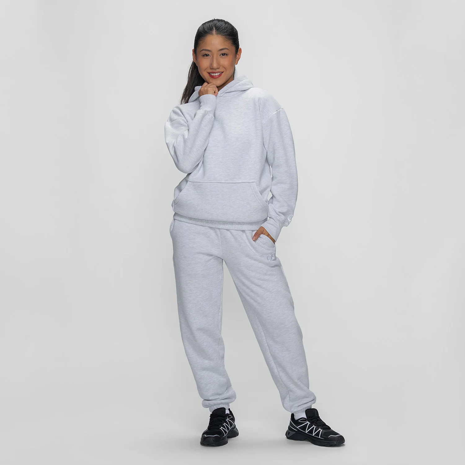 243-light-grey-marle-2.webp Light Grey Marle