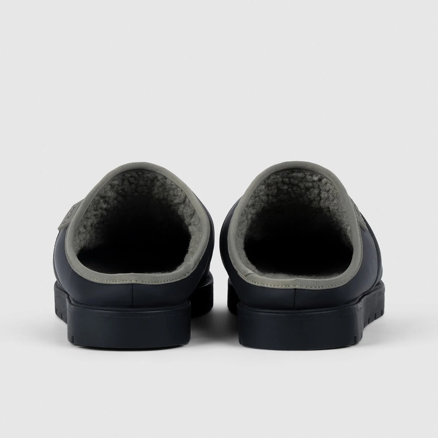 327-black-puffer-slip-on-5.webp Black Puffer Slip On