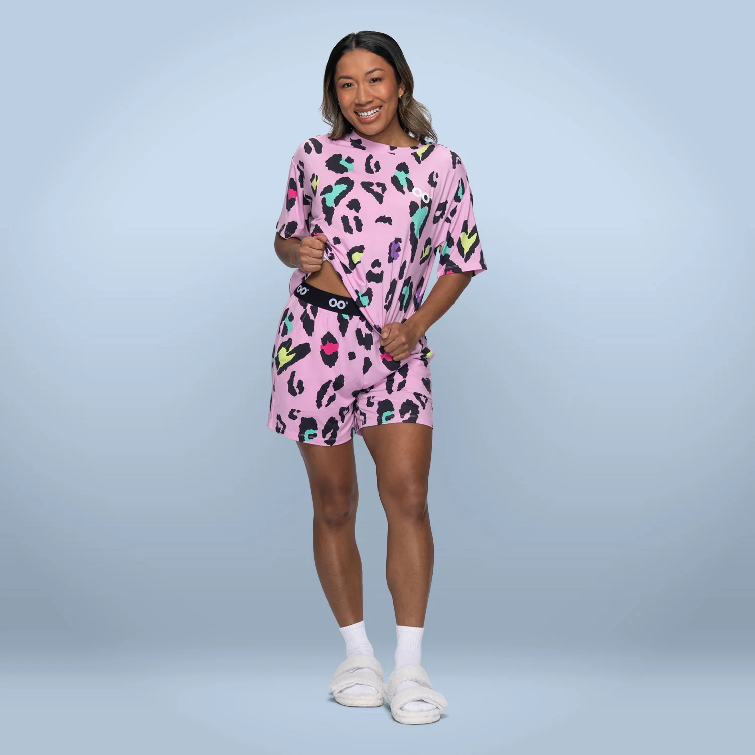 808-pink-leopard-5.webp Pink Leopard