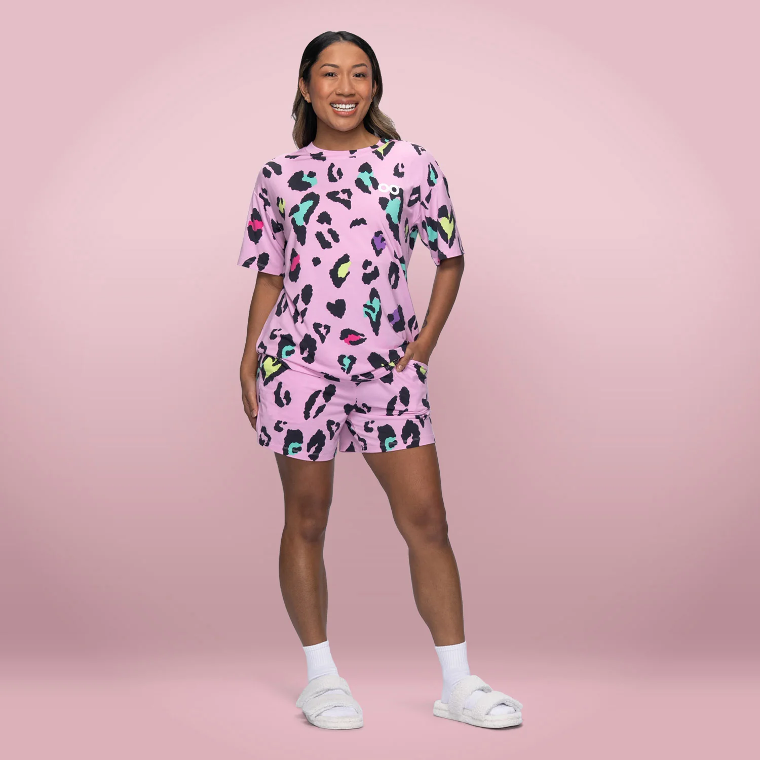 864-pink-leopard-5.webp Pink Leopard