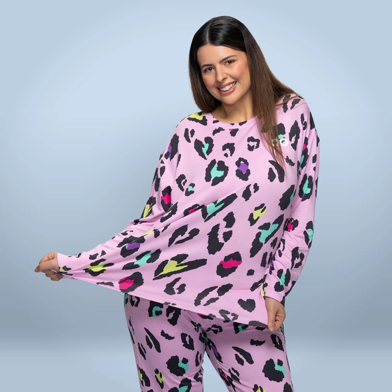 885-pink-leopard-3.webp Pink Leopard