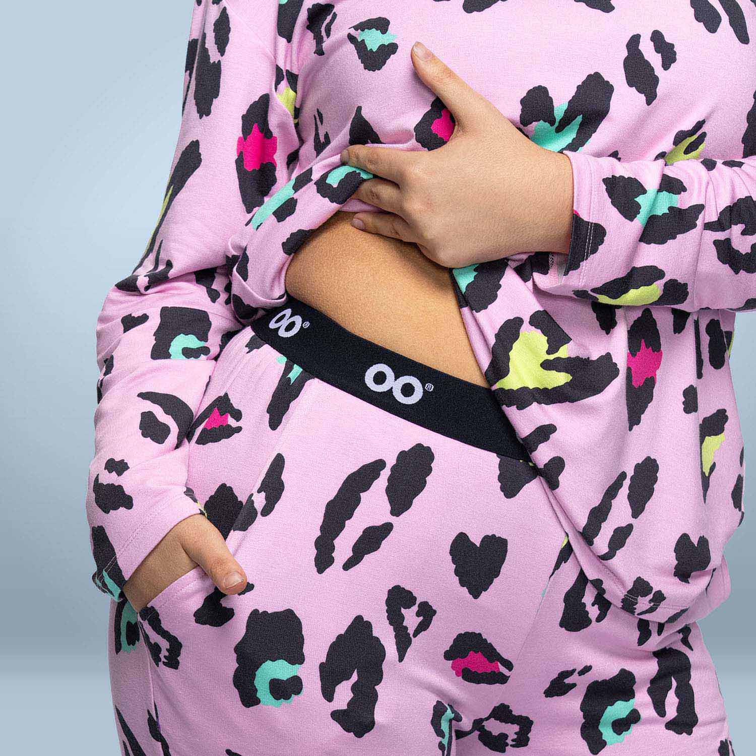 913-pink-leopard-6.jpg Pink Leopard