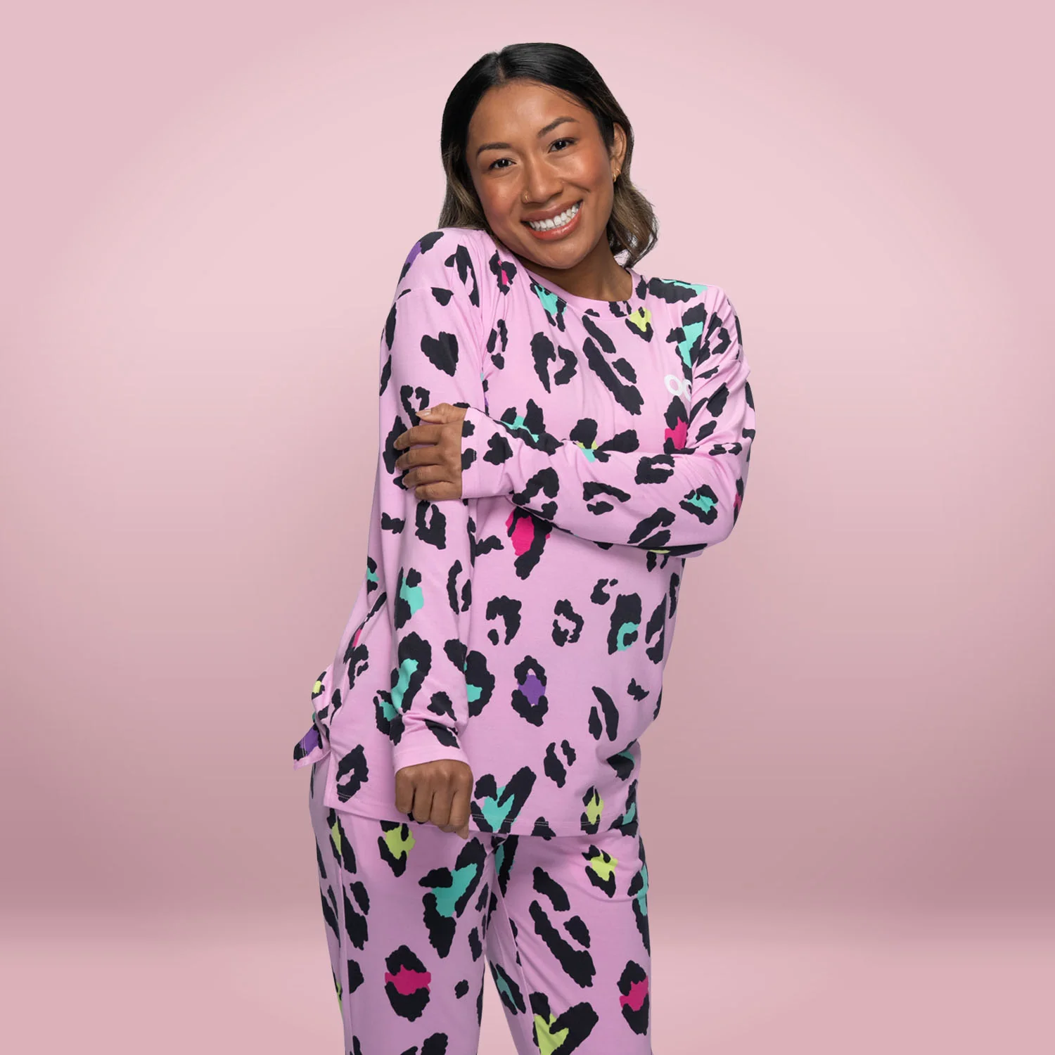 955-pink-leopard-5.webp Pink Leopard