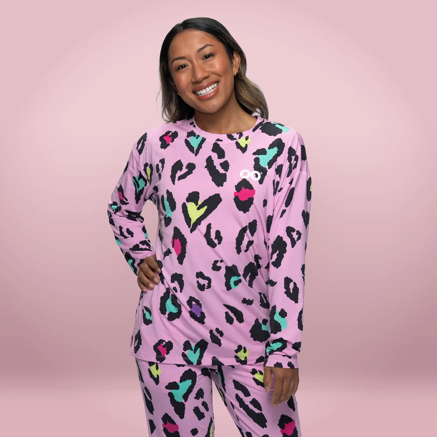 955-pink-leopard-6.webp Pink Leopard